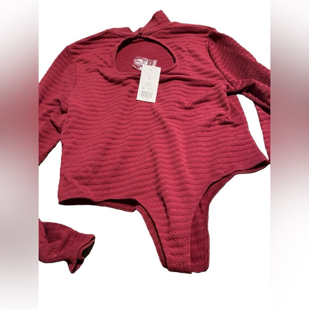 True Craft size XL snap crotch top new with tags see pics excellent condition